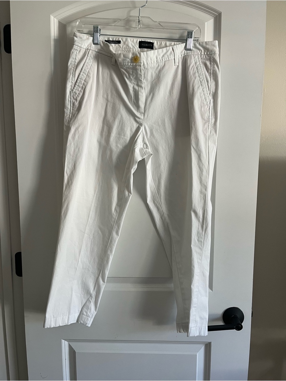 Talbots White Capri Chinos sz 10